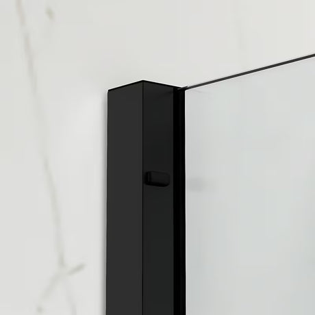 Tuš stijena Walk-In SAT Xmotion 120 cm u crnoj izvedbi s prozirnim staklom i kliznim otvaranjem.