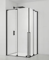 Kvadratna tuš kabina SAT Walk-In Xmotion 120x120 cm u crnoj izvedbi s prozirnim staklom i kliznim vratima.