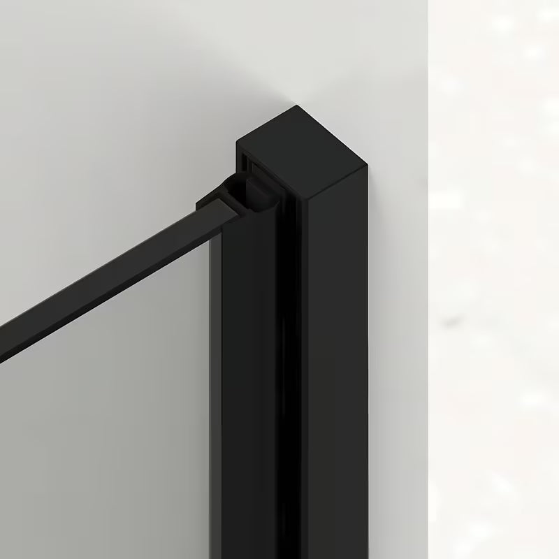 Tuš vrata za nišu SAT Walk-In Xmotion 120 cm u crnoj boji s prozirnim staklom i kliznim otvaranjem.