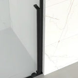 Pravokutna tuš kabina SAT Xmotion 140x80 cm u crnoj izvedbi s prozirnim staklom i kliznim sustavom.