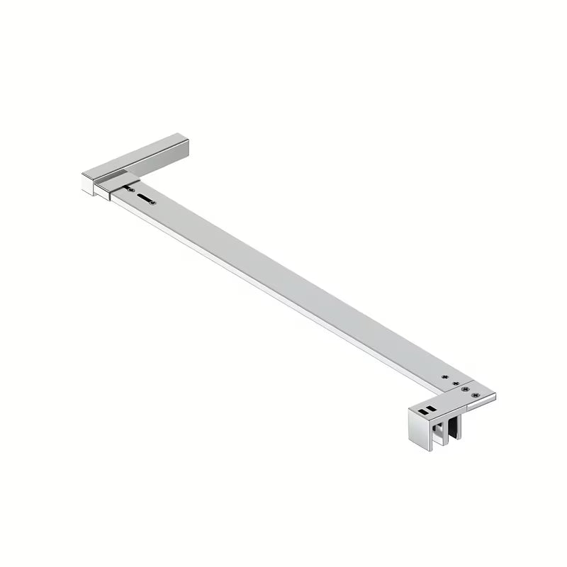 Pravokutna tuš kabina SAT Walk-In Xmotion 140x80 cm u sjajnom kromu s prozirnim staklom i kliznim vratima.