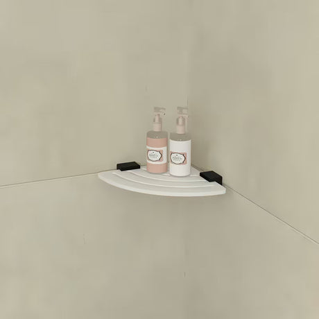 Set kupaonskih dodataka SAT X-Way s kutnom policom i držačima pro stabilno pričvršćivanje