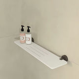 Set kupaonskih dodataka SAT X-Way s policom i držačima pro moderno uređenu kupaonicu.