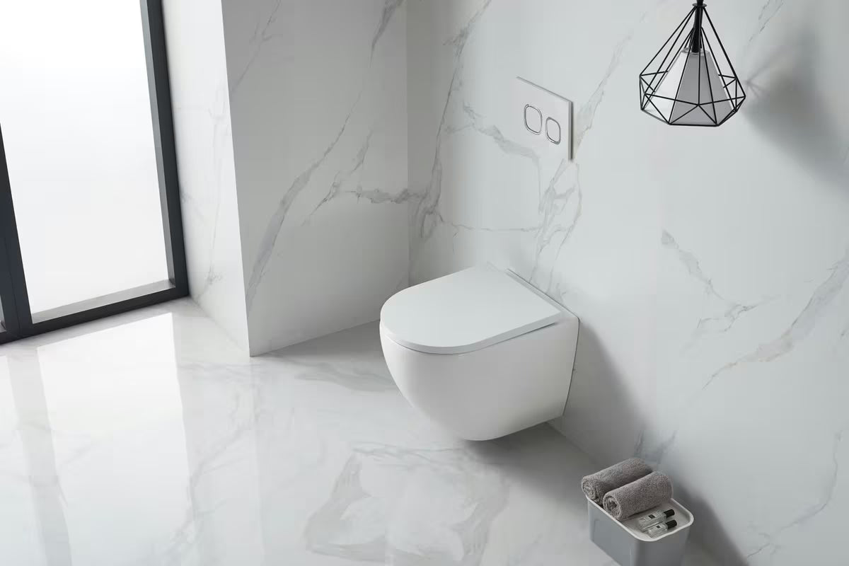 Bijeli viseća WC školjka SAT s Rimless izvedbom bez sustava za ispiranje i sjedalom sa soft Close