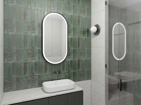 Ovalno kupaonsko ogledalo SAT 40x80 cm u crnom okviru s LED osvjetljenjem i sa senzorskim upravljanjem.