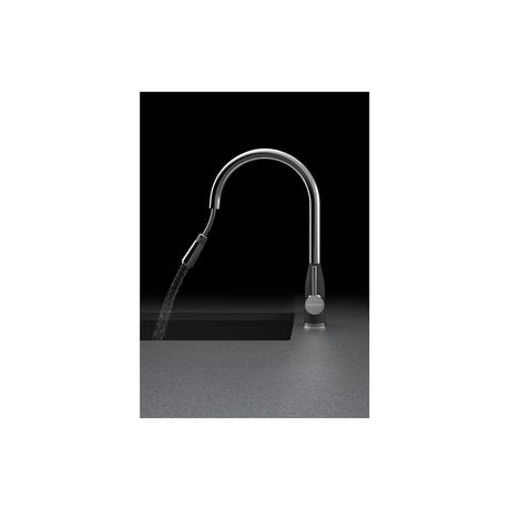 Crna miješalica za sudoper Schock Kavus s izvlačnim tušem u izvedbi puro