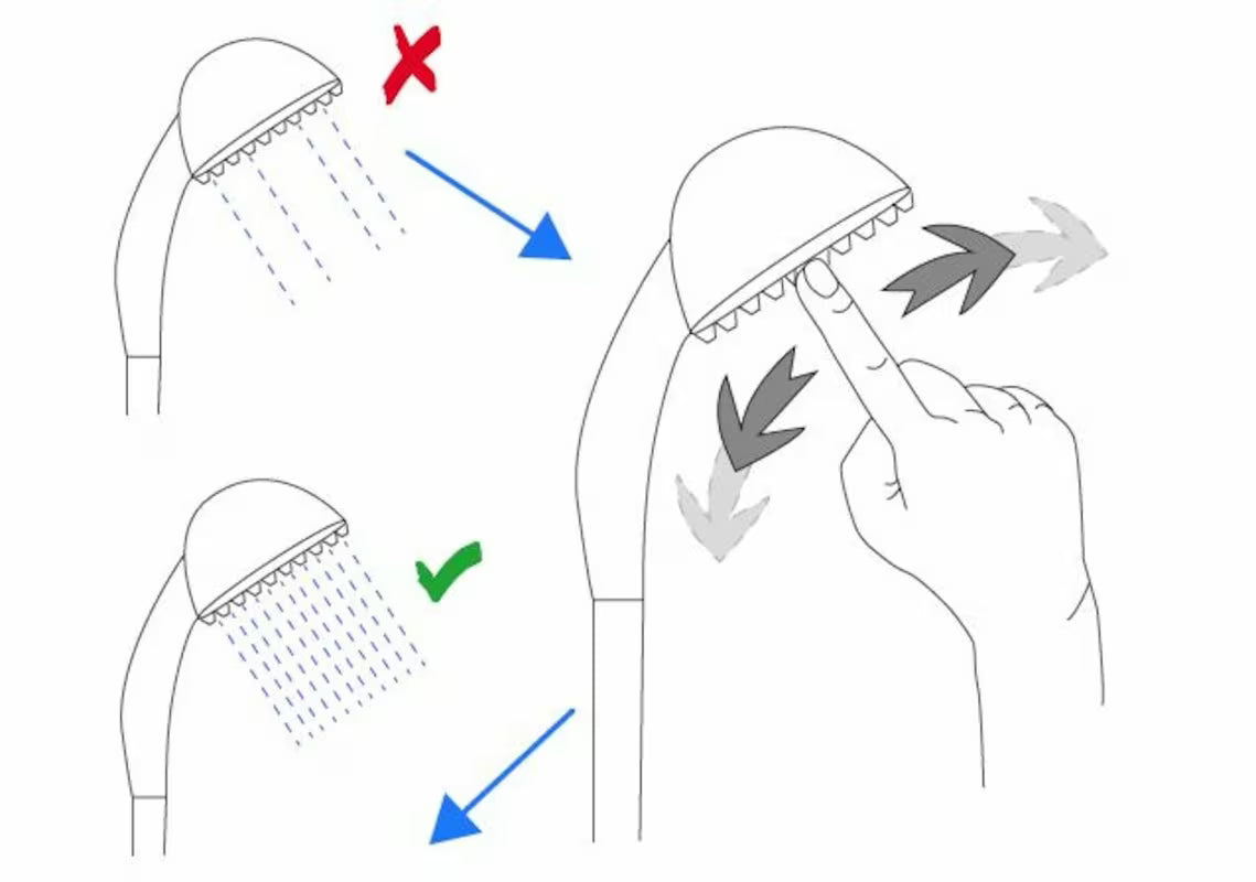 Kromirana ručna tuš slušalica SIKO zaobljenog dizajna, promjera 115 mm, s prebacivanjem između 3 mlaza tipkom.