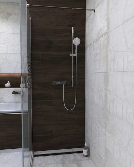 Tuš set SIKO Chrome s podesivim razmakom, kliznim držačem, ručnim tušem s 3 funkcije i metalnim crijevom