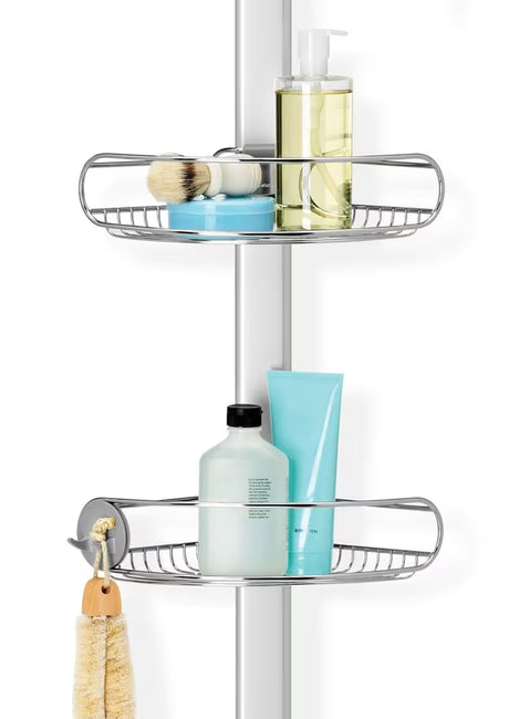 Podesiva tuš šipka Simplehuman Shower caddy sa žičanim policama za kutnu ugradnju od nehrđajućeg čelika.