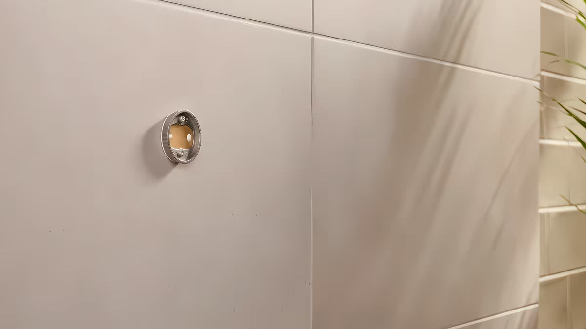 Tesa Moon Black ČETKA za Wc u mat crnoj izvedbi sa satenskom staklenom posudicom