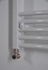 Bijeli kombinirani cijevni radijator Thermal Trend KDO 45x132 cm za kupaonicu