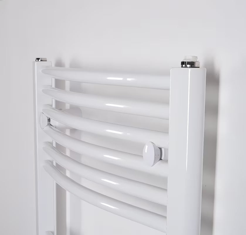 Bijeli kombinirani cijevni radijator Thermal Trend KDO 132x75 cm pro za kupaonicu ili hodnik.