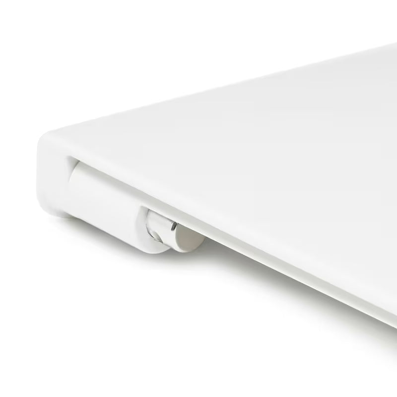 Bijelo WC daska Vitra Integra od duroplasta sa soft Close i metalnim šarkama sa skrivenim pričvršćenjem.