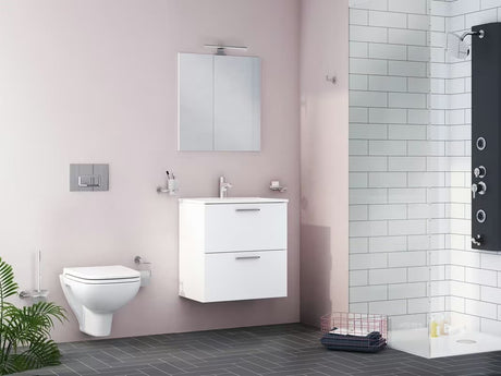 Bijeli kupaonski set Vitra Mia s keramičkim umivaonikom, visećim ormarićem, ogledalom i LED rasvjetom.