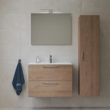 Visoka viseća kupaonski ormarić vitra Mia u dekoru zlatni hrast s vratima i unutarnjim policama.