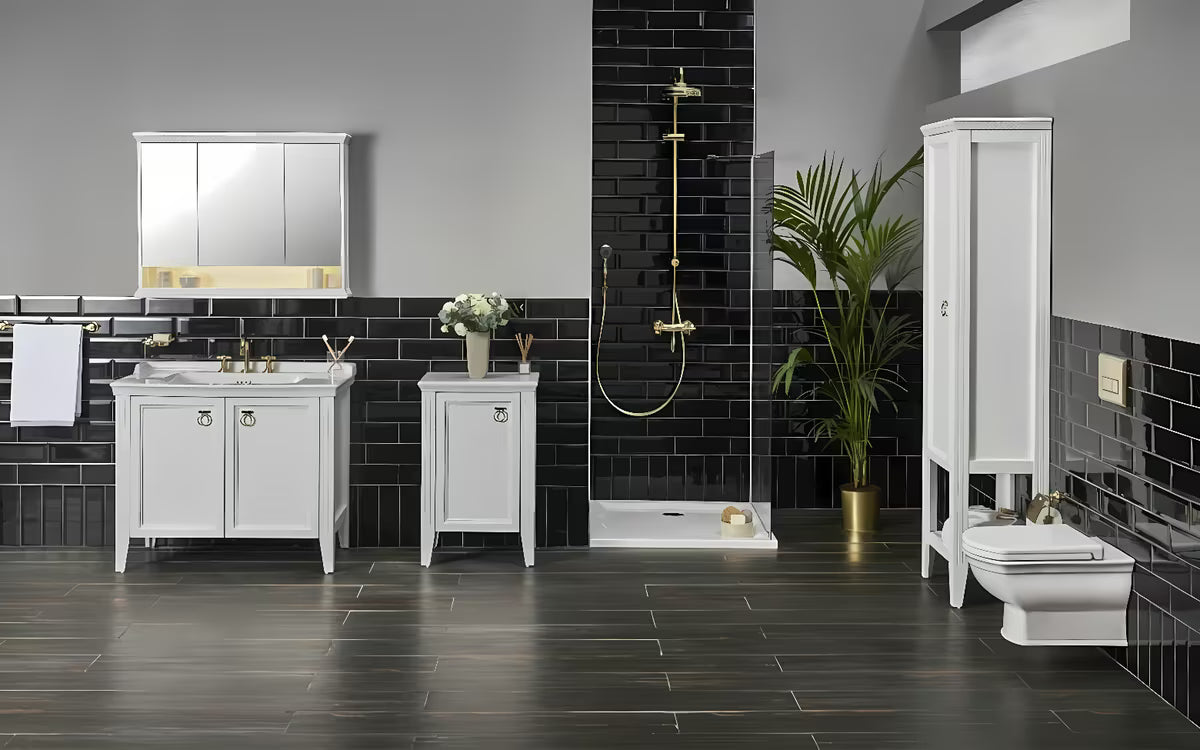 Viseća WC Školjka vitra Valarte u bijeloj boji s Rim-ex izvedbom bez sustava za ispiranje i skrivenim pričvršćenjem.