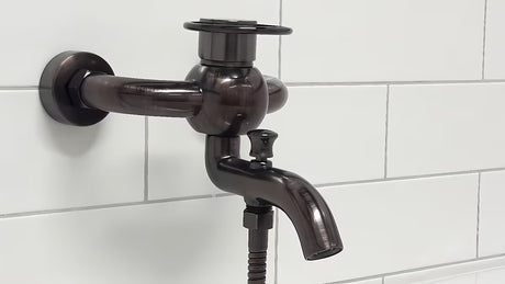 WF Industrial jednoručna baterija zidna miješalica za kadu s tuš setom u završnoj obradi uljem trljana bronca dark-metal.